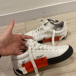 Off white- Original shoes size 36 (used)